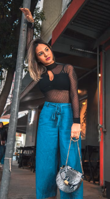 Blusa Canelada Bege Manga Longa